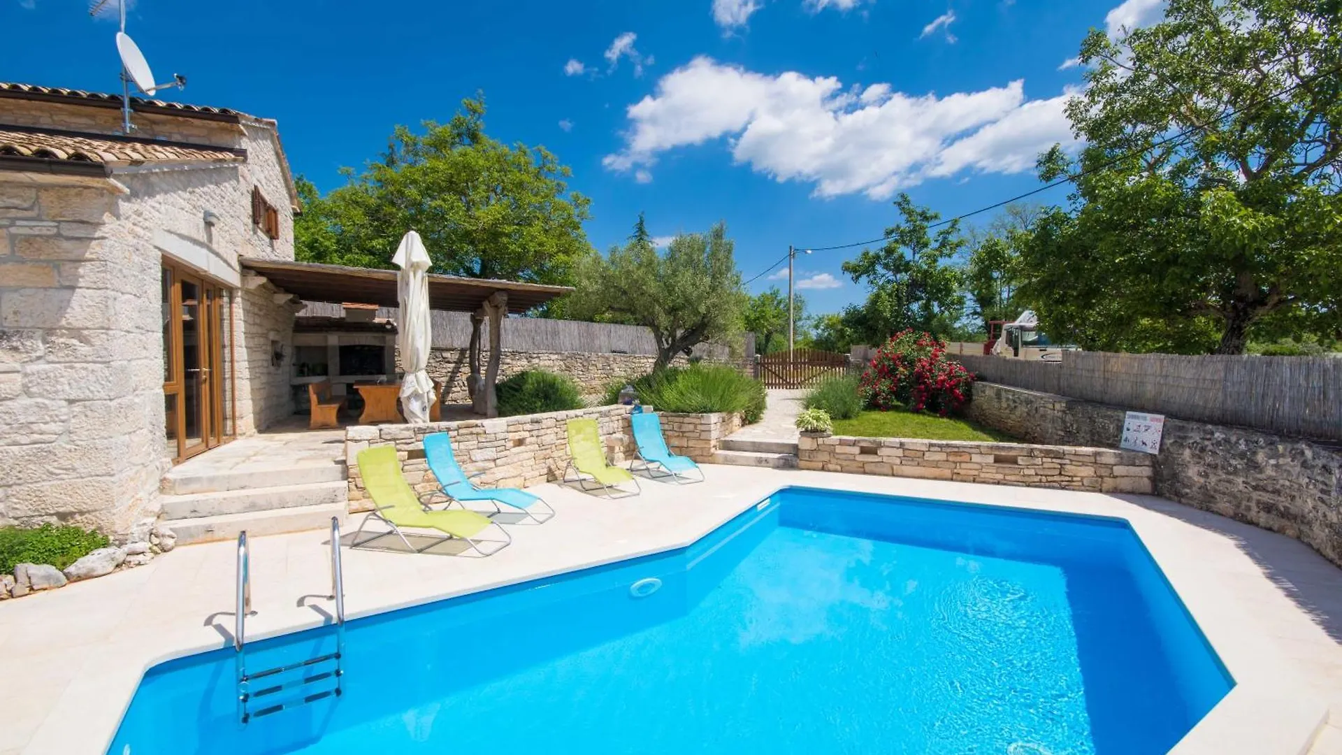 Villa Irena, A Romantic Villa Nestled In The Heart Of Istria Pulici Croatia